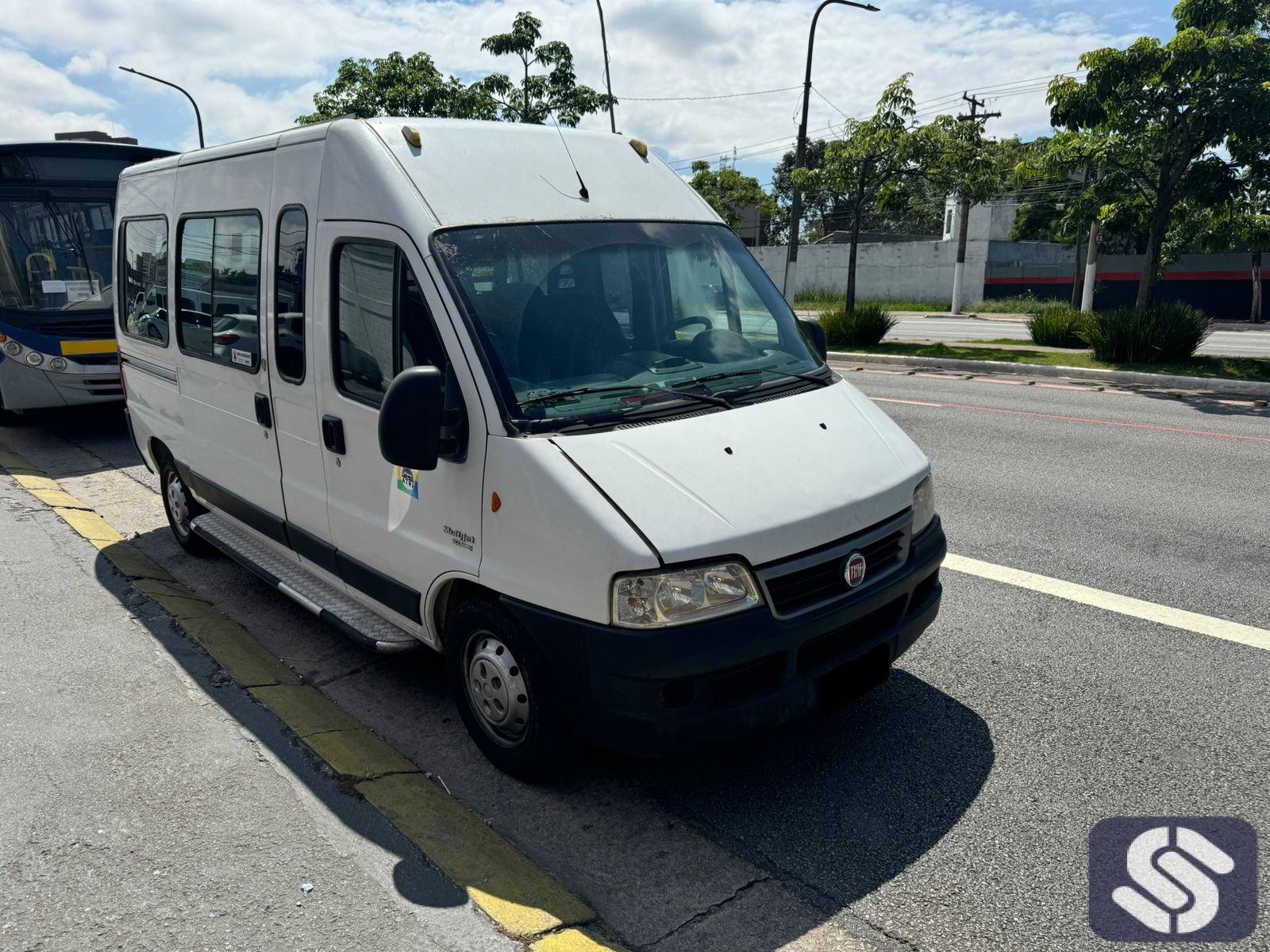 FIAT DUCATO MINIBUS  CÓD. P0135