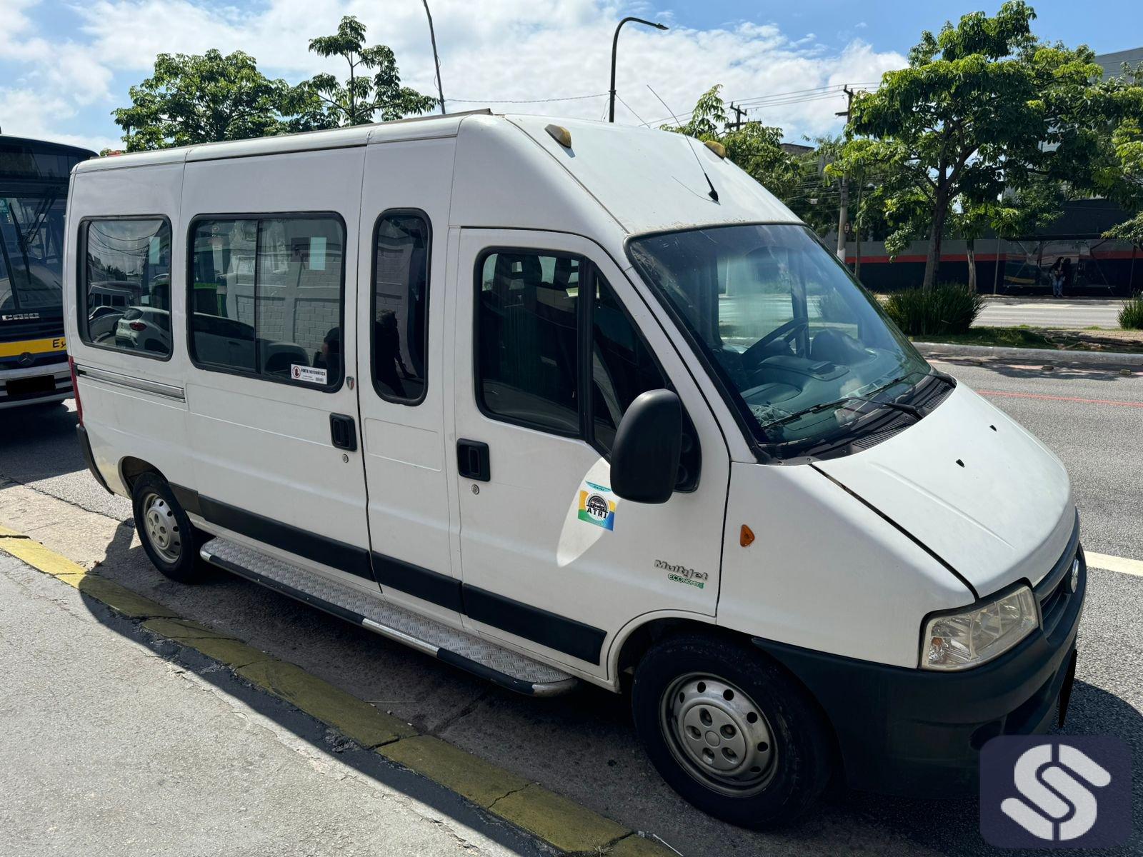 FIAT DUCATO MINIBUS  CÓD. P0135