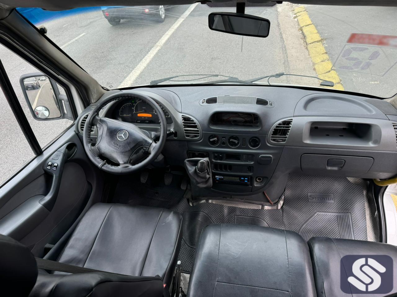 M. BENZ SPRINTER   CÓD. P0125