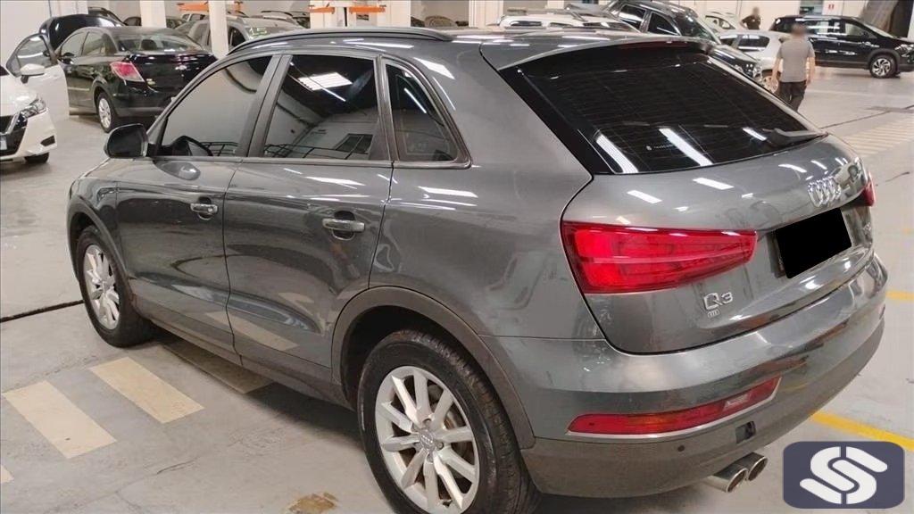 AUDI Q3 AMBIENTE  CÓD. P0179