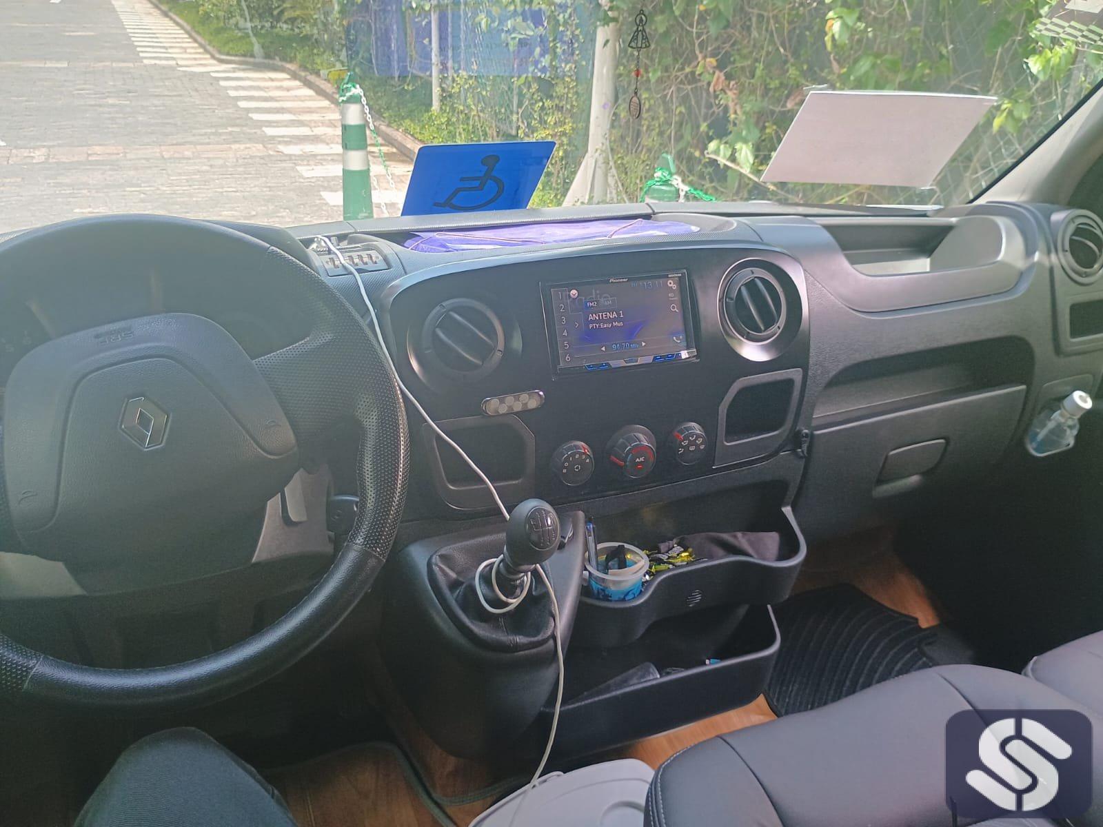 RENAULT MASTER L3H2  CÓD. U0140