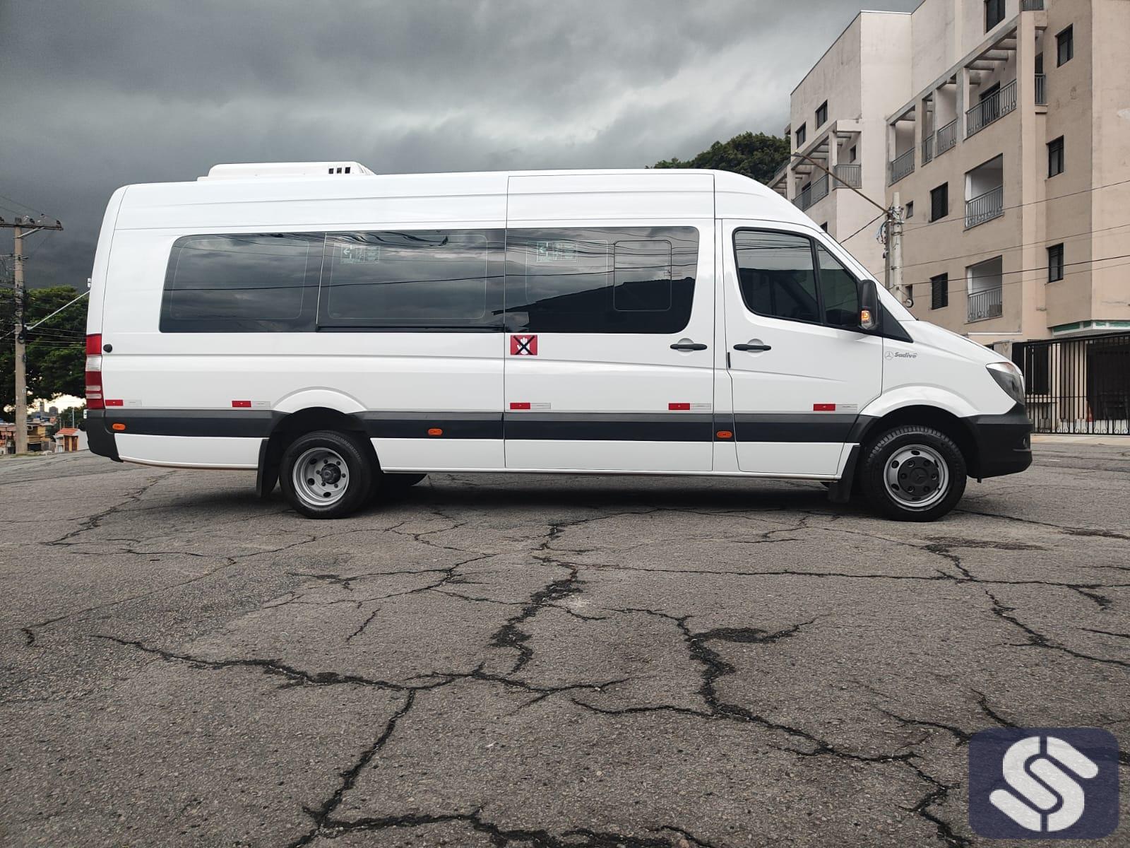 M. BENZ SPRINTER 515  CÓD. U0109