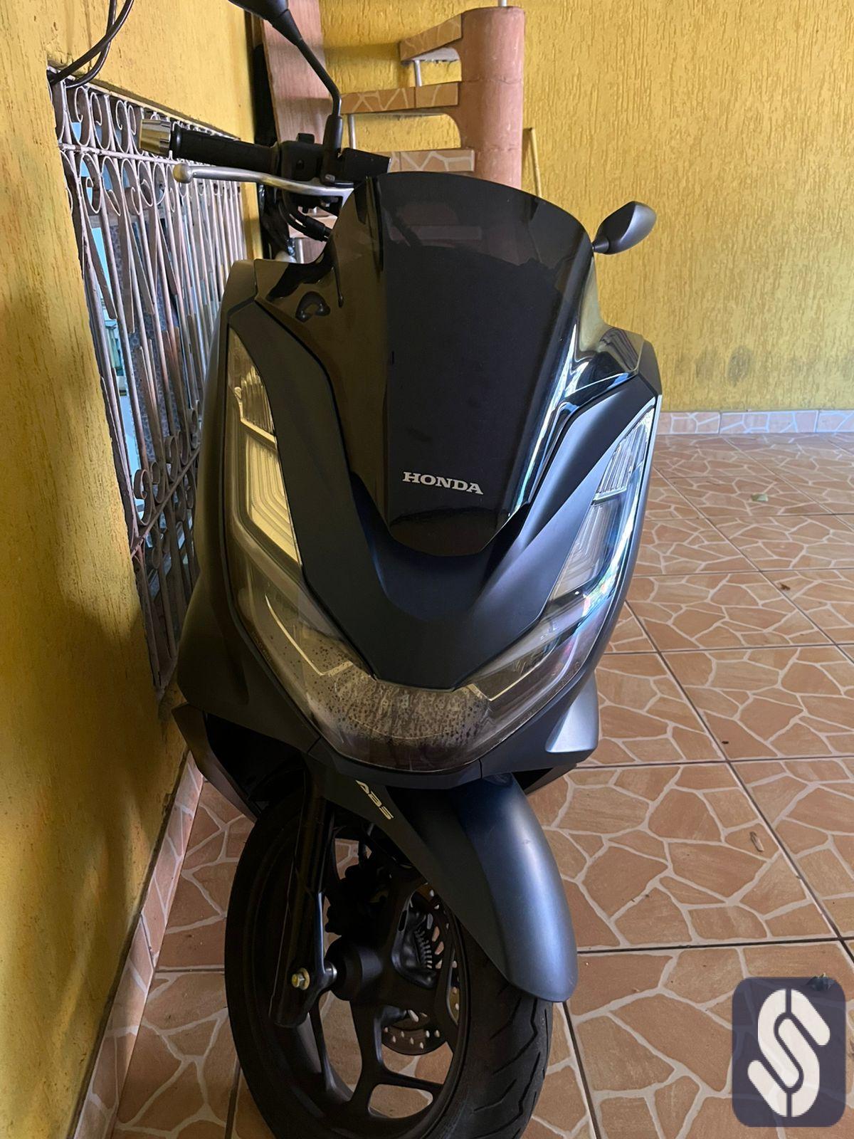 HONDA PCX  CÓD. M0005