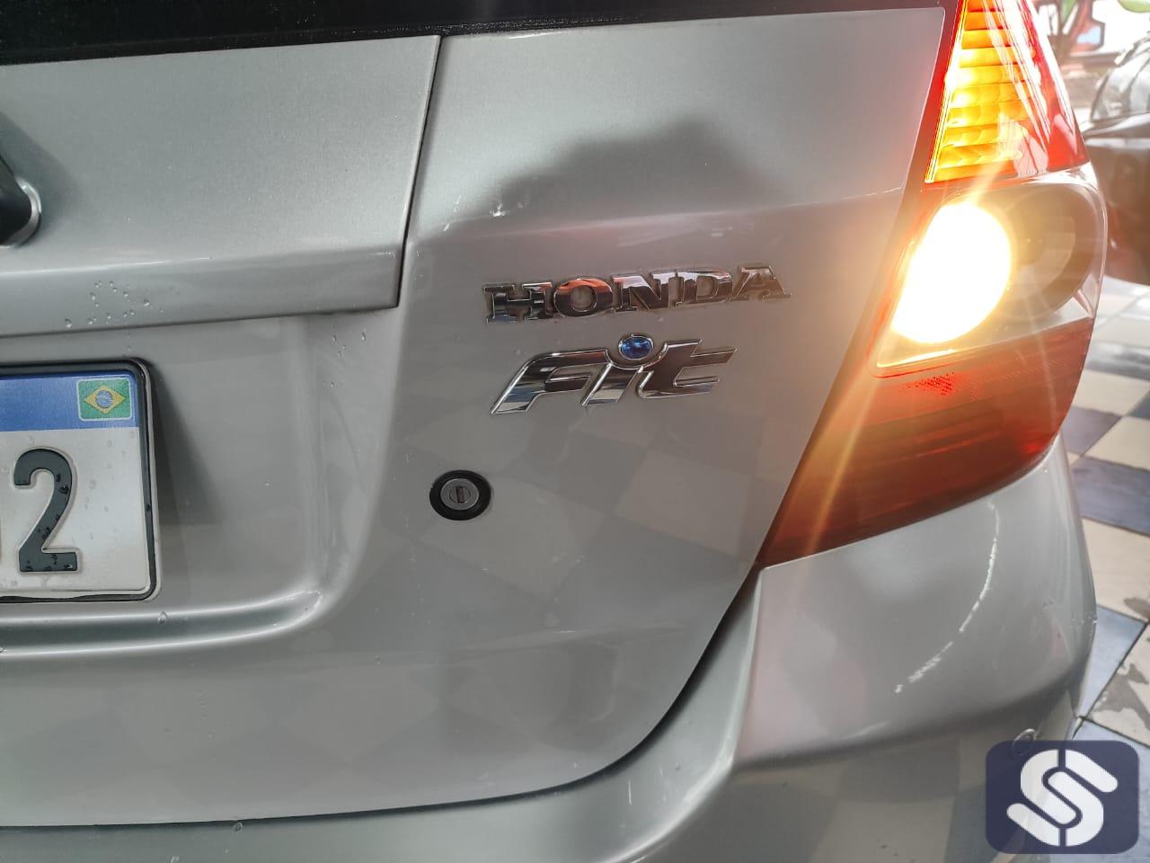 HONDA FIT EX  CÓD. P0214