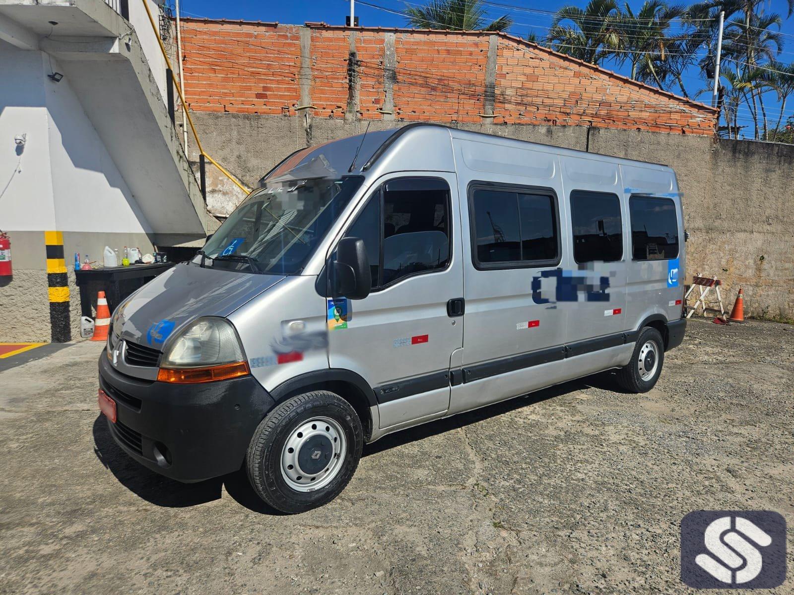 RENAULT MASTER L3H2 CÓD U0106