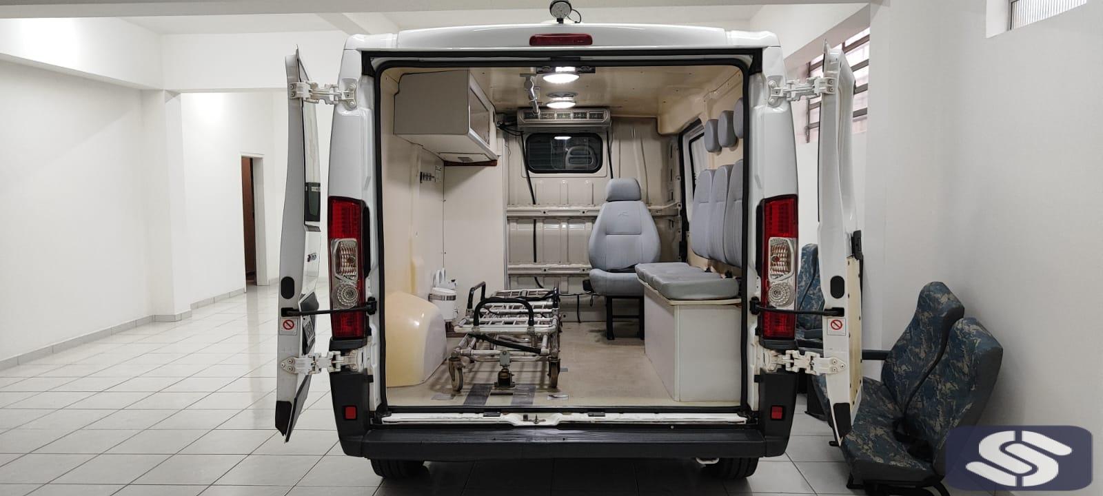 FIAT DUCATO AMBULÂNCIA  CÓD. U0111