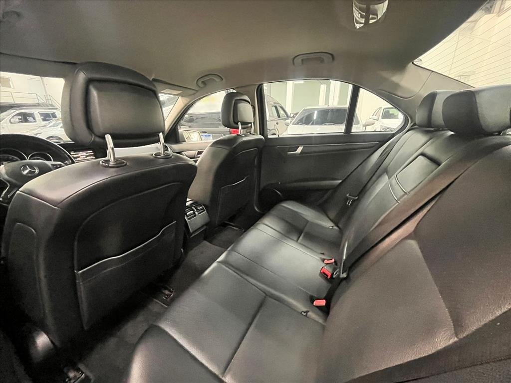 M. BENZ C 180
