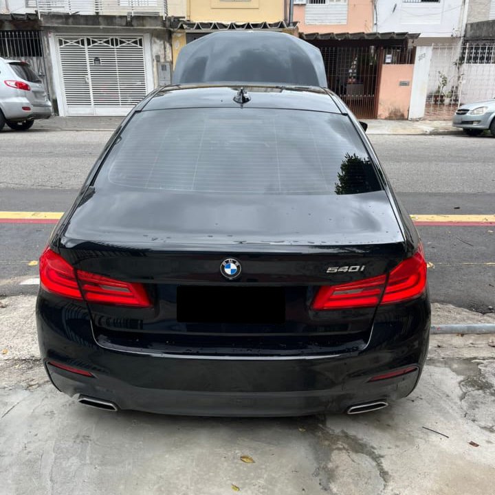 BMW 540I