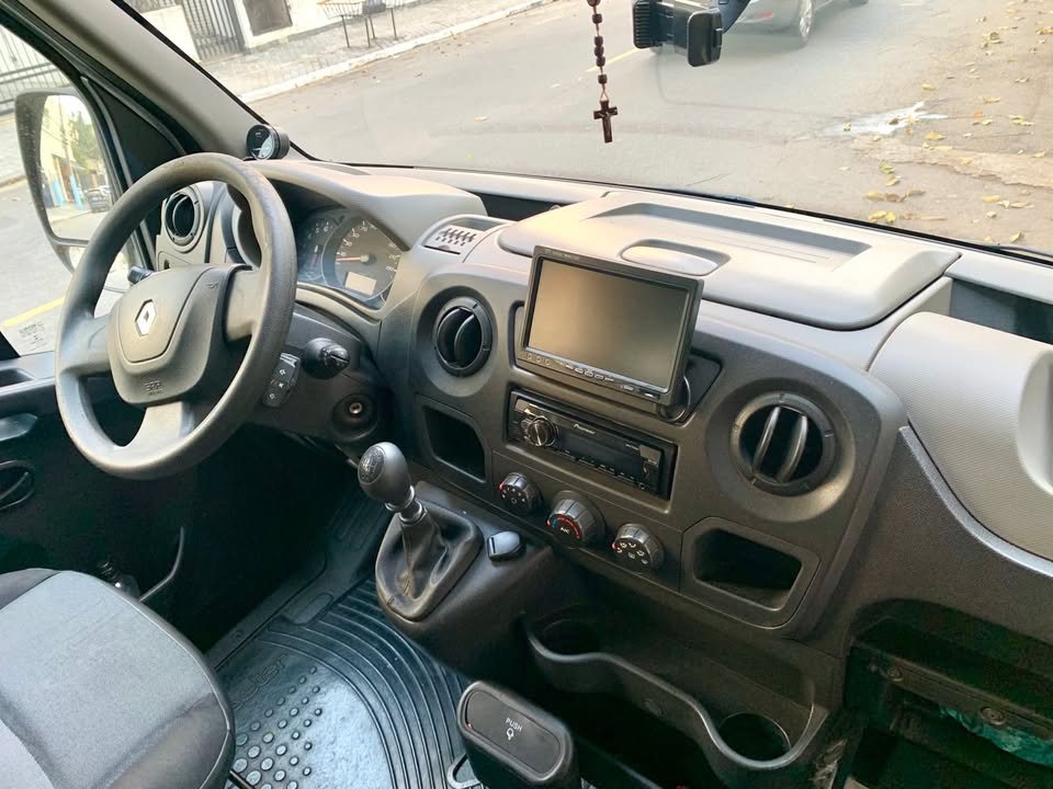 RENAULT MASTER