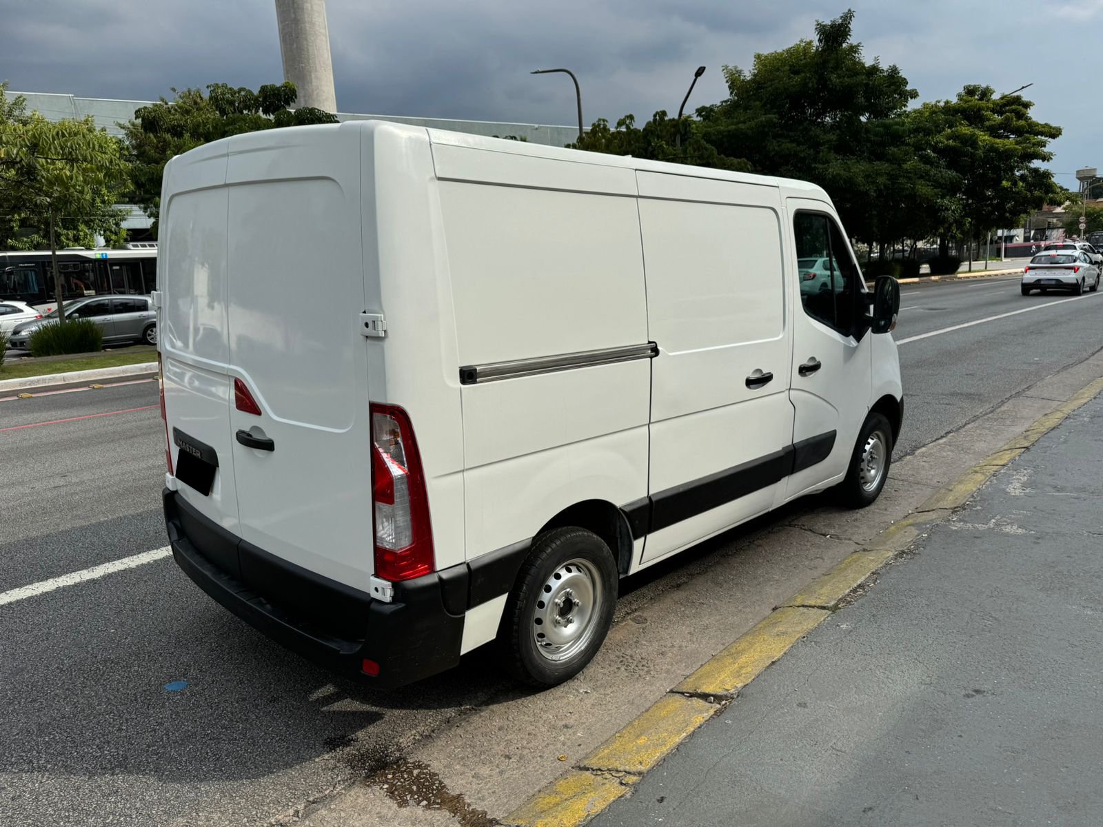 RENAULT MASTER