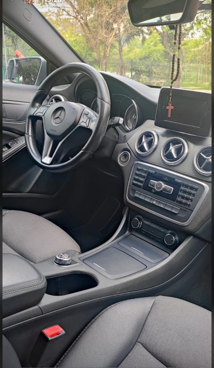 M. BENZ GLA 200