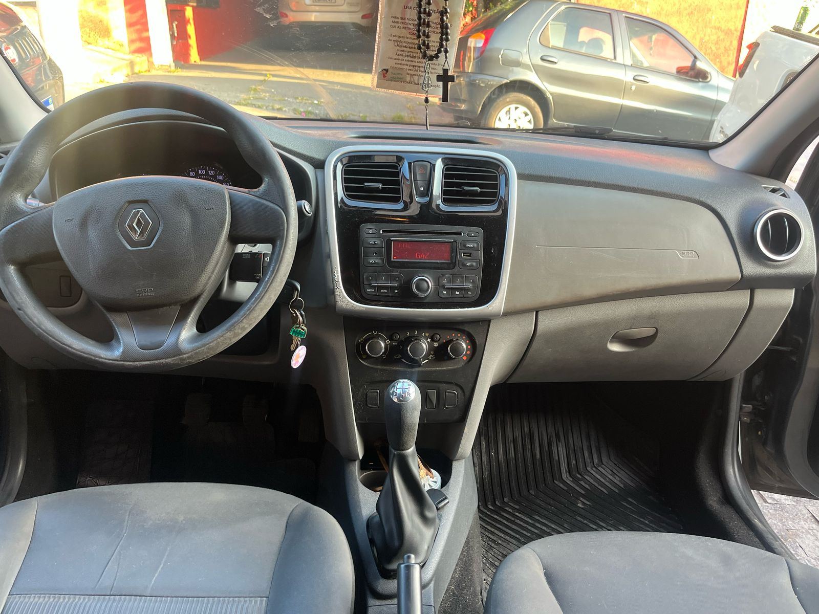 RENAULT LOGAN