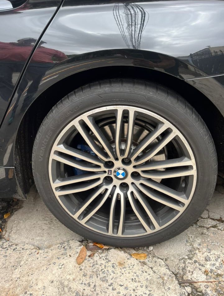 BMW 540I