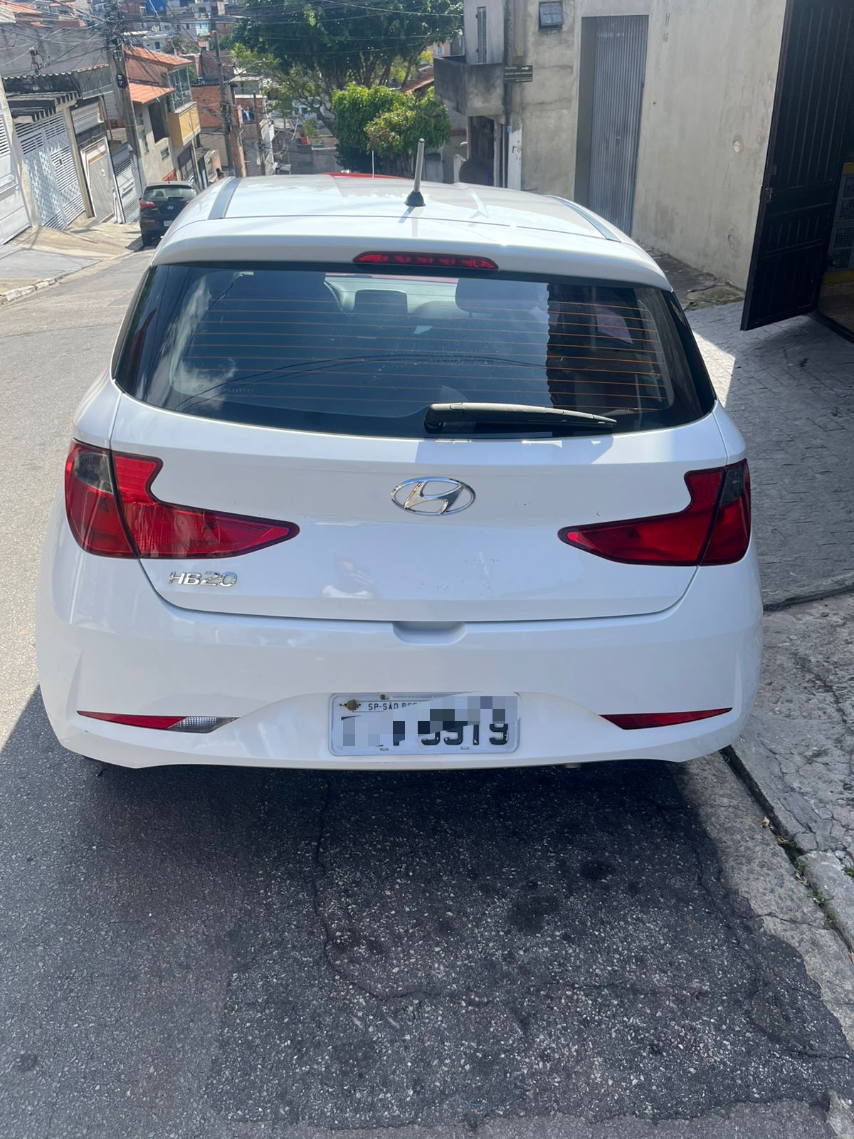 HYUNDAI HB20