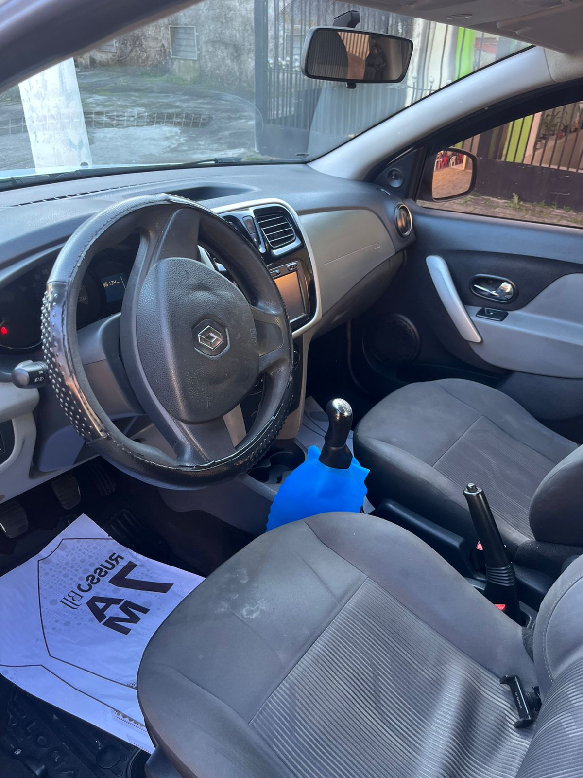 RENAULT SANDERO