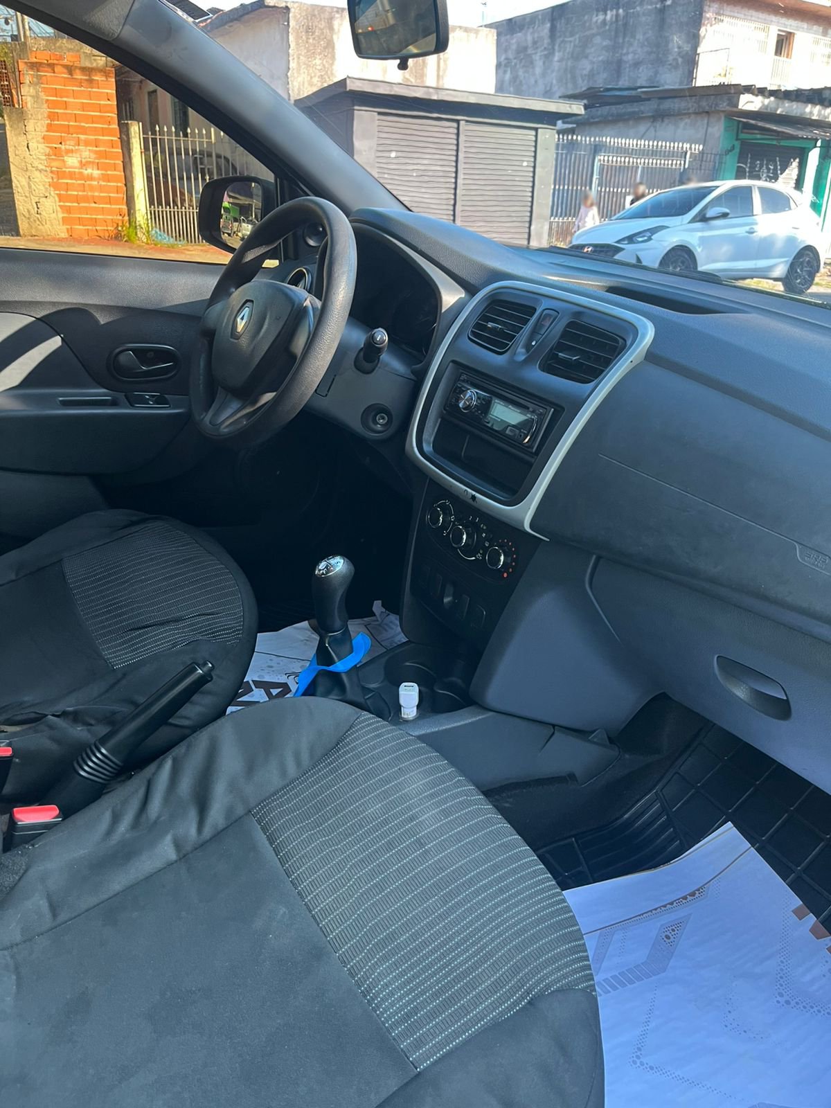 RENAULT SANDERO