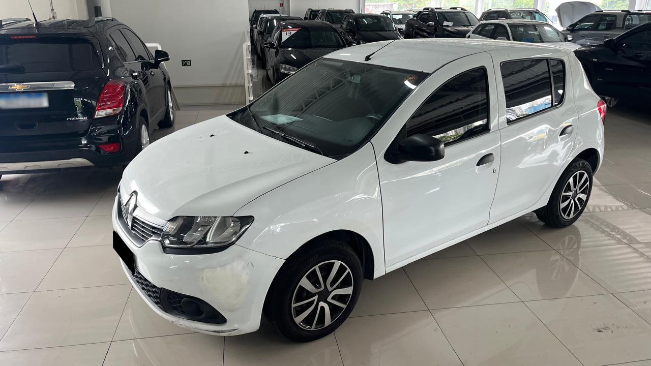 RENAULT SANDERO