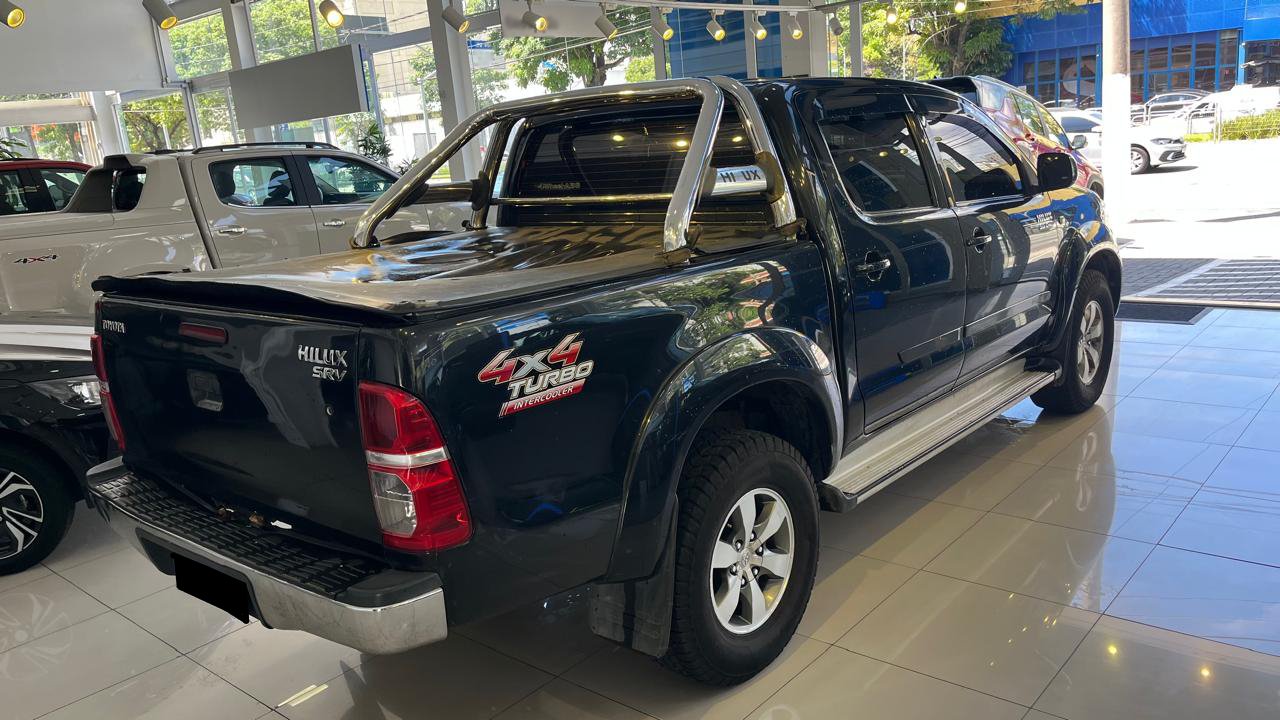 TOYOTA HILUX SRV
