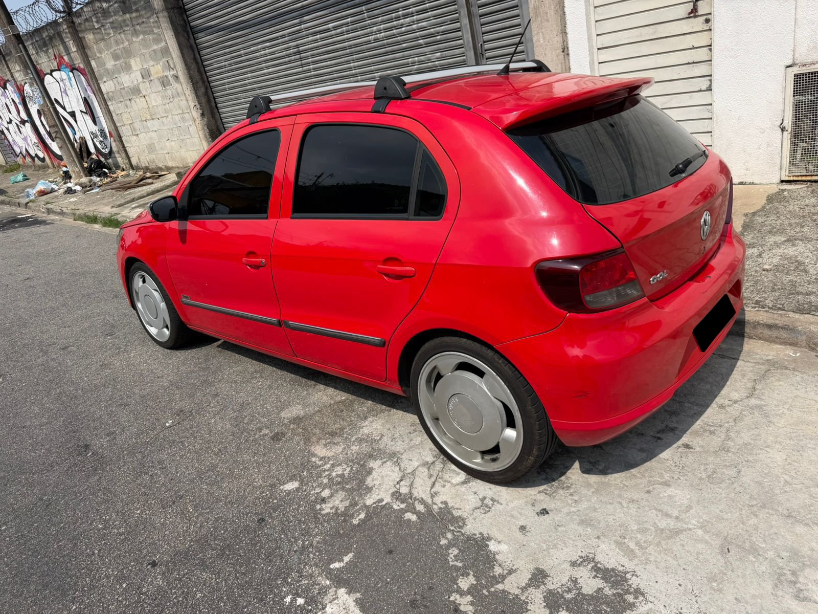 VOLKSWAGEN GOL